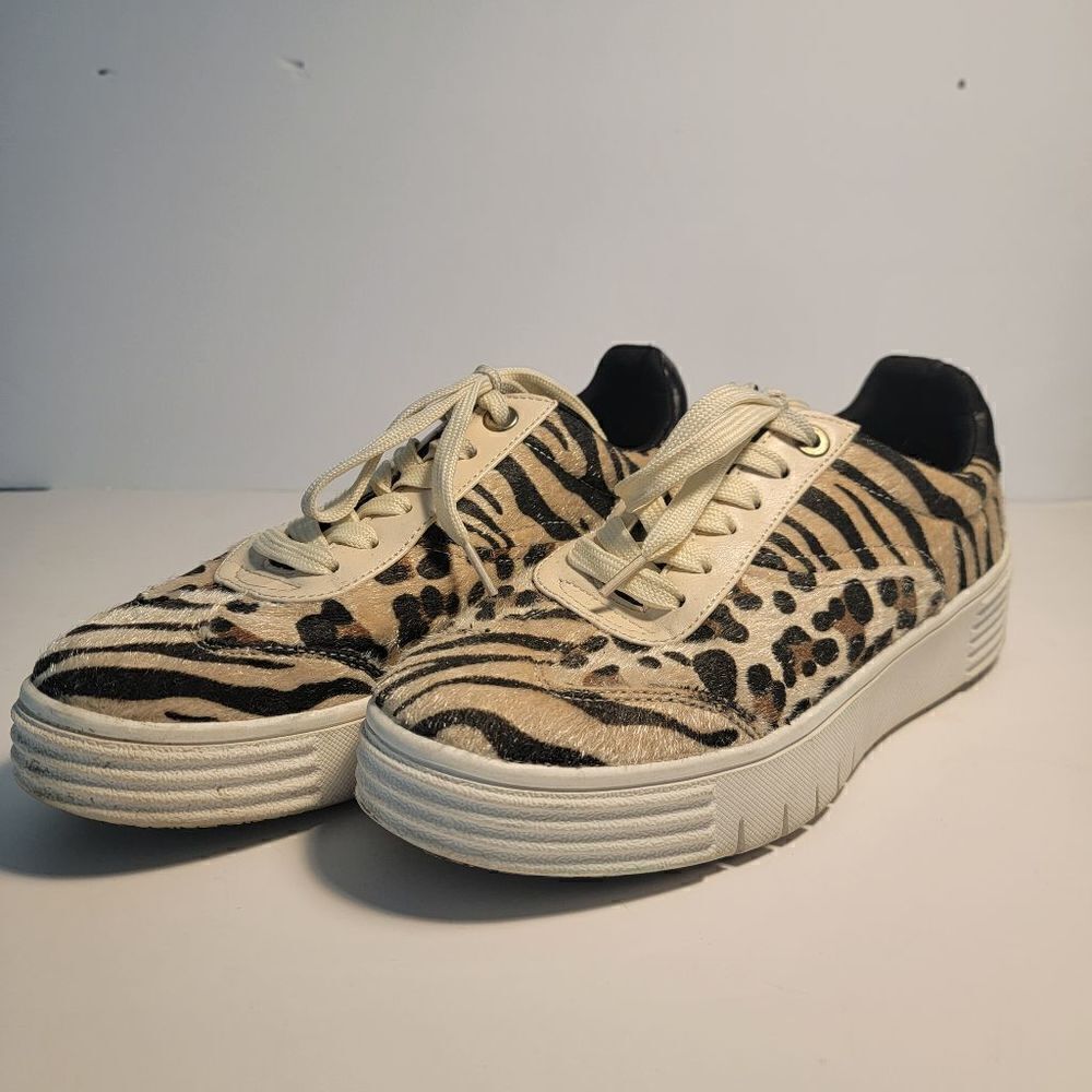 Let's see style animal print sneakers size 9.5 us